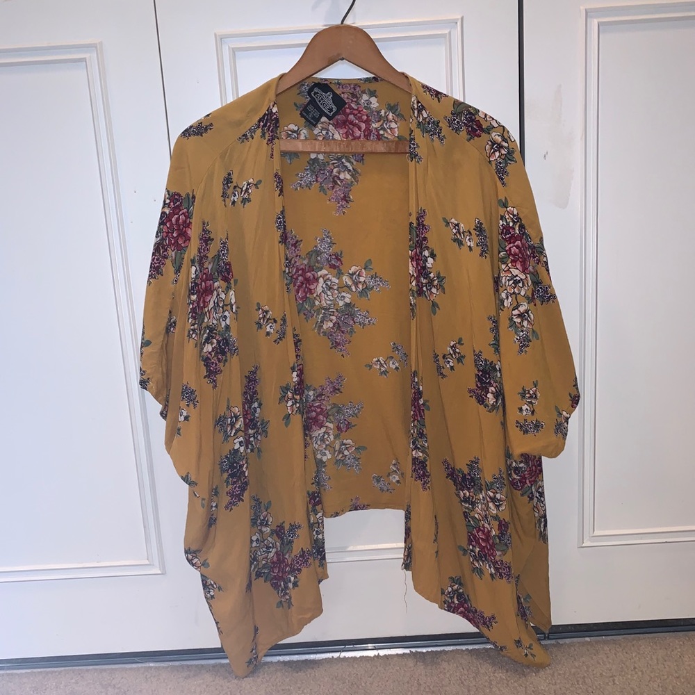 Adorable Mustard Floral Flowy Cardigan/Kimono